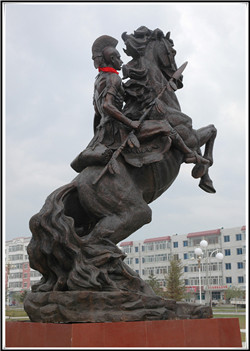 騎士馬雕塑