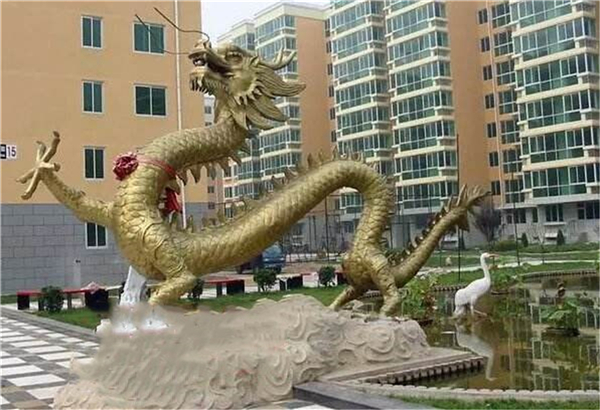 5米長(zhǎng)龍雕塑