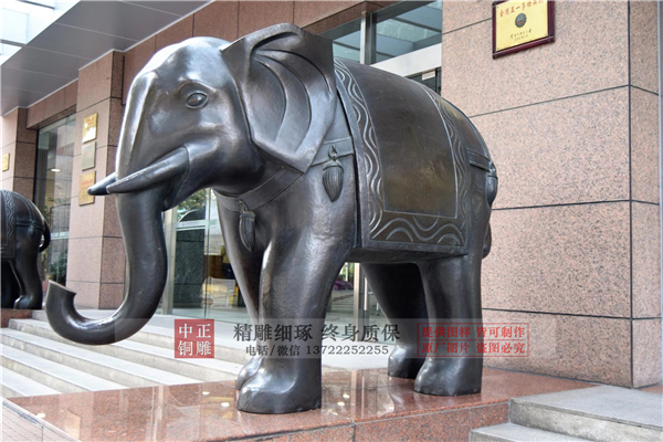 門口銅大象.jpg 門口銅大象.jpg