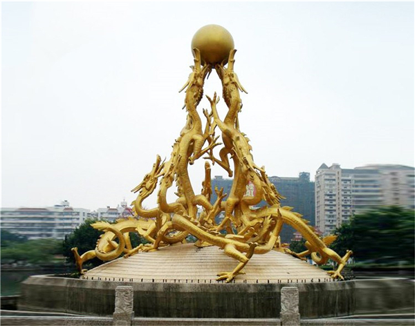 龍雕塑生產(chǎn)廠.jpg 龍雕塑生產(chǎn)廠.jpg