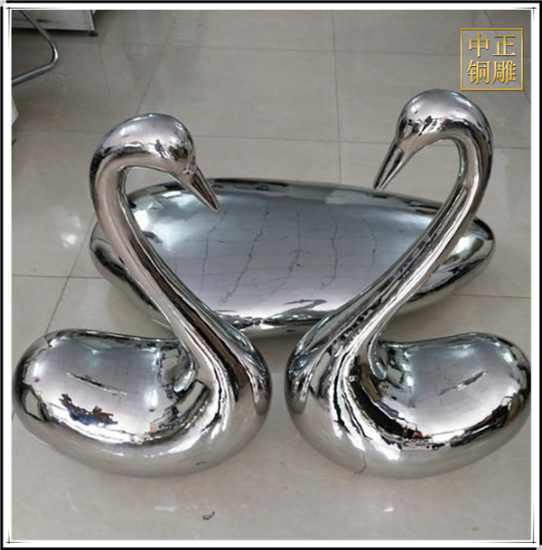 廠家供應天鵝雕塑.jpg 廠家供應天鵝雕塑.jpg