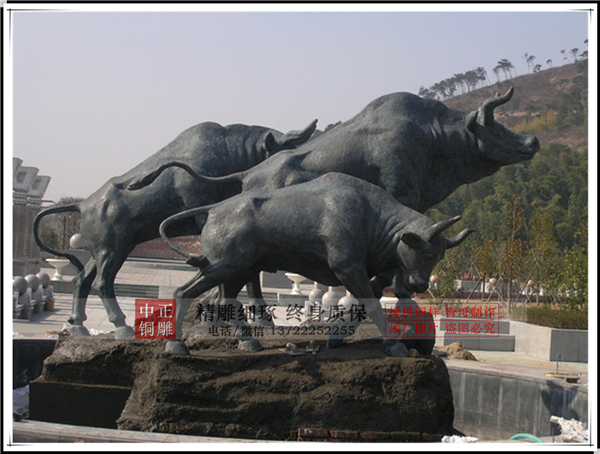 開拓牛銅雕.jpg 開拓牛銅雕.jpg