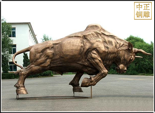 銅雕牛圖片