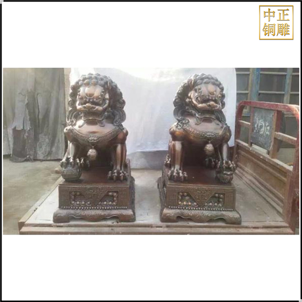 銅雕獅子價(jià)格