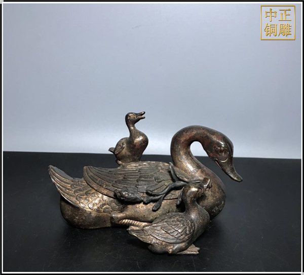珍藏純銅子母鴨.jpg 珍藏純銅子母鴨.jpg