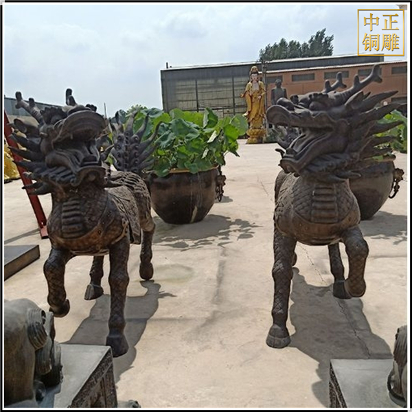 鎮(zhèn)宅一對(duì)銅麒麟