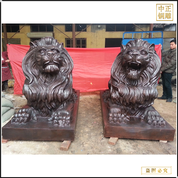 銀行門(mén)前鑄銅匯豐獅子.jpg 銀行門(mén)前鑄銅匯豐獅子.jpg