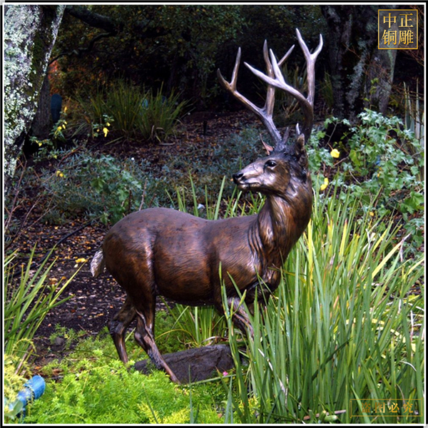 主題公園銅鹿雕塑.jpg 主題公園銅鹿雕塑.jpg