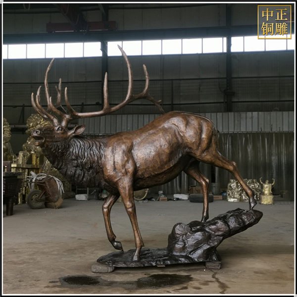 4 銅鹿雕塑廠家制作.jpg 4 銅鹿雕塑廠家制作.jpg
