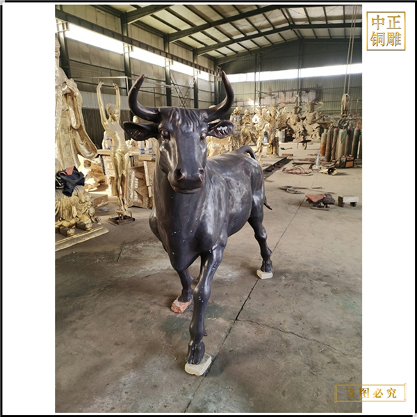 銅牛雕塑現(xiàn)貨供應(yīng)