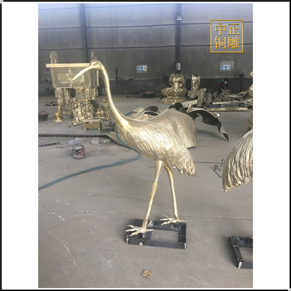 公園仙鶴雕塑.jpg 公園仙鶴雕塑.jpg