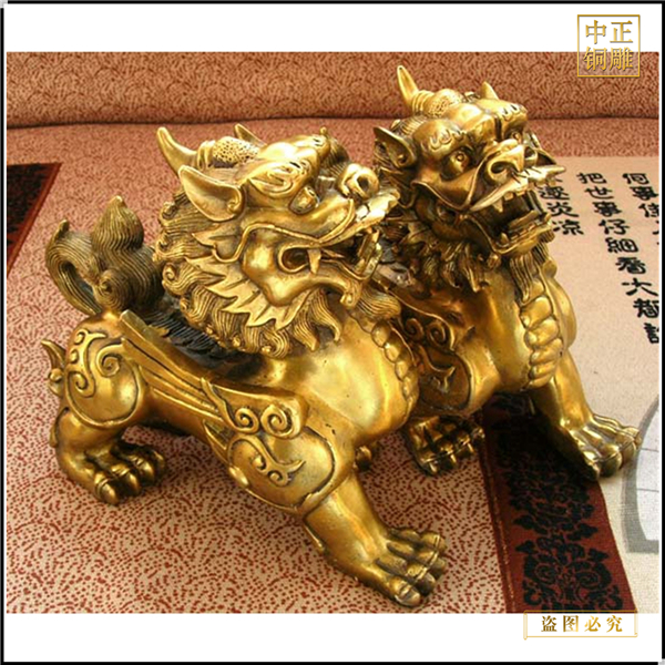 小型金貔貅擺件批發(fā)