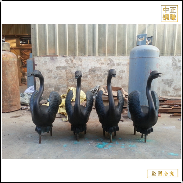 黃銅天鵝雕塑擺件批發(fā).jpg 黃銅天鵝雕塑擺件批發(fā).jpg
