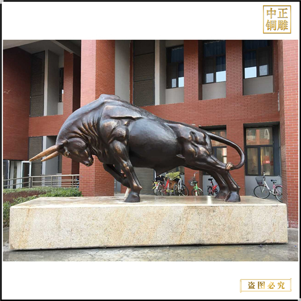 景觀銅雕牛擺件.jpg 景觀銅雕牛擺件.jpg