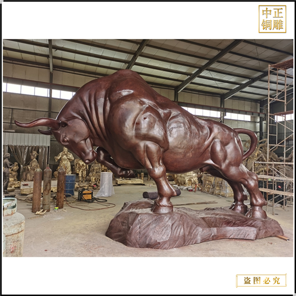 純銅長(zhǎng)5米銅牛鑄造.jpg 純銅長(zhǎng)5米銅牛鑄造.jpg