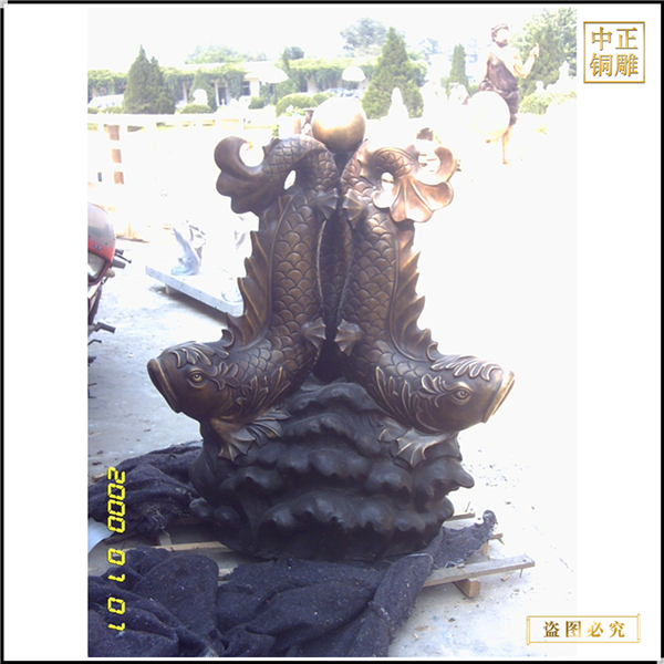 裝飾銅魚(yú)雕塑鑄造.jpg 裝飾銅魚(yú)雕塑鑄造.jpg