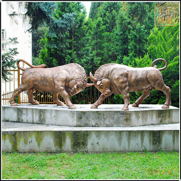 一對(duì)銅牛雕塑.jpg 一對(duì)銅牛雕塑.jpg